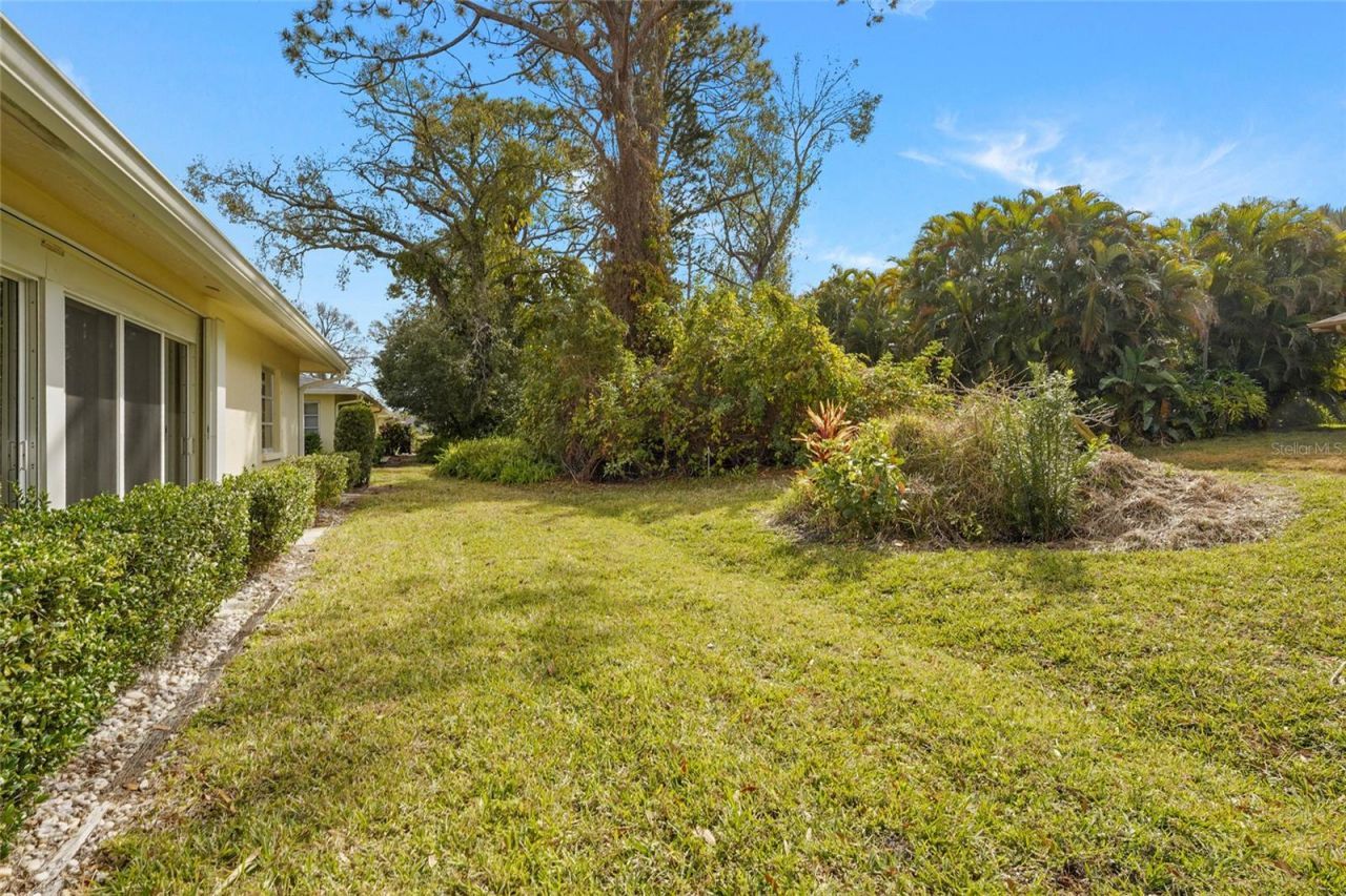 5524 Palm Aire Drive, Unit 5524, Sarasota, FL 34243 Photo