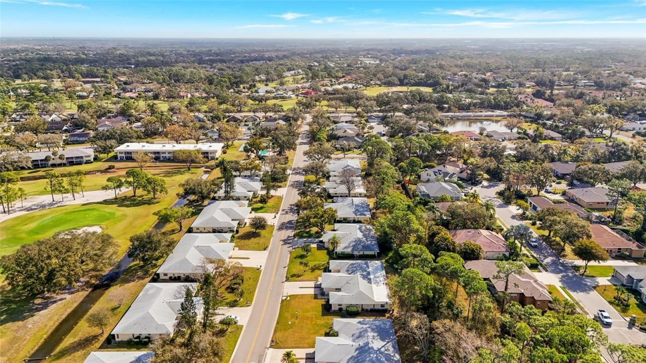 5524 Palm Aire Drive, Unit 5524, Sarasota, FL 34243 Photo