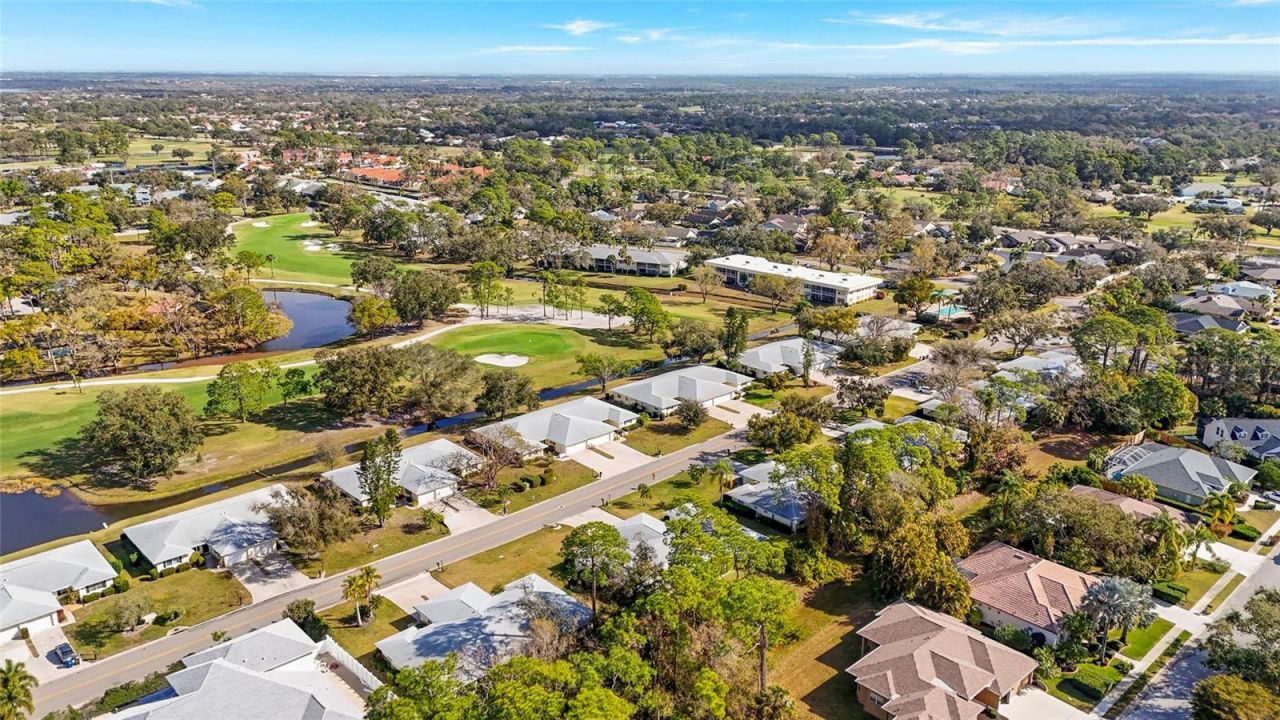 5524 Palm Aire Drive, Unit 5524, Sarasota, FL 34243 Photo