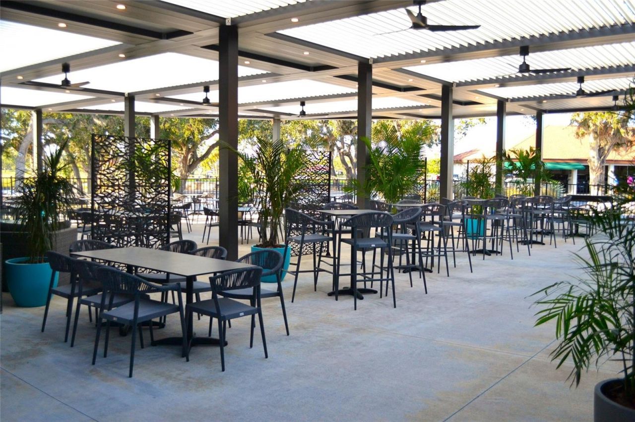 5524 Palm Aire Drive, Unit 5524, Sarasota, FL 34243 Photo