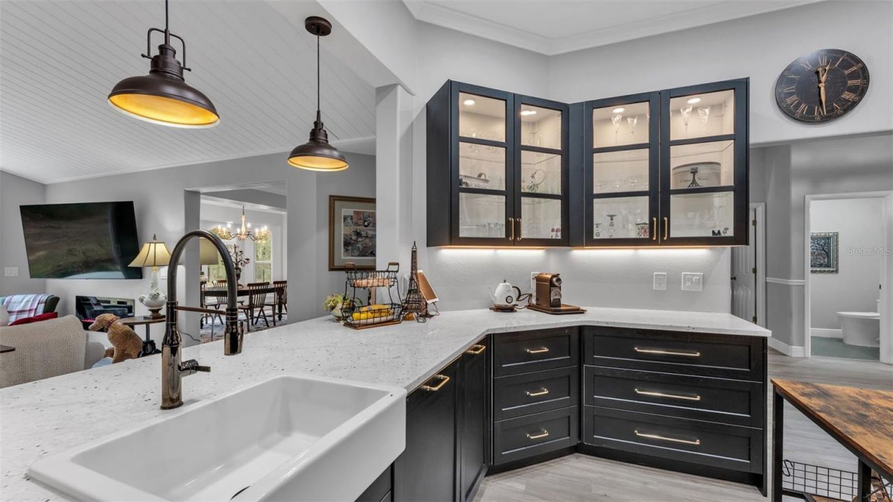 422 E Mccormick Road, Apopka, FL 32703 Photo