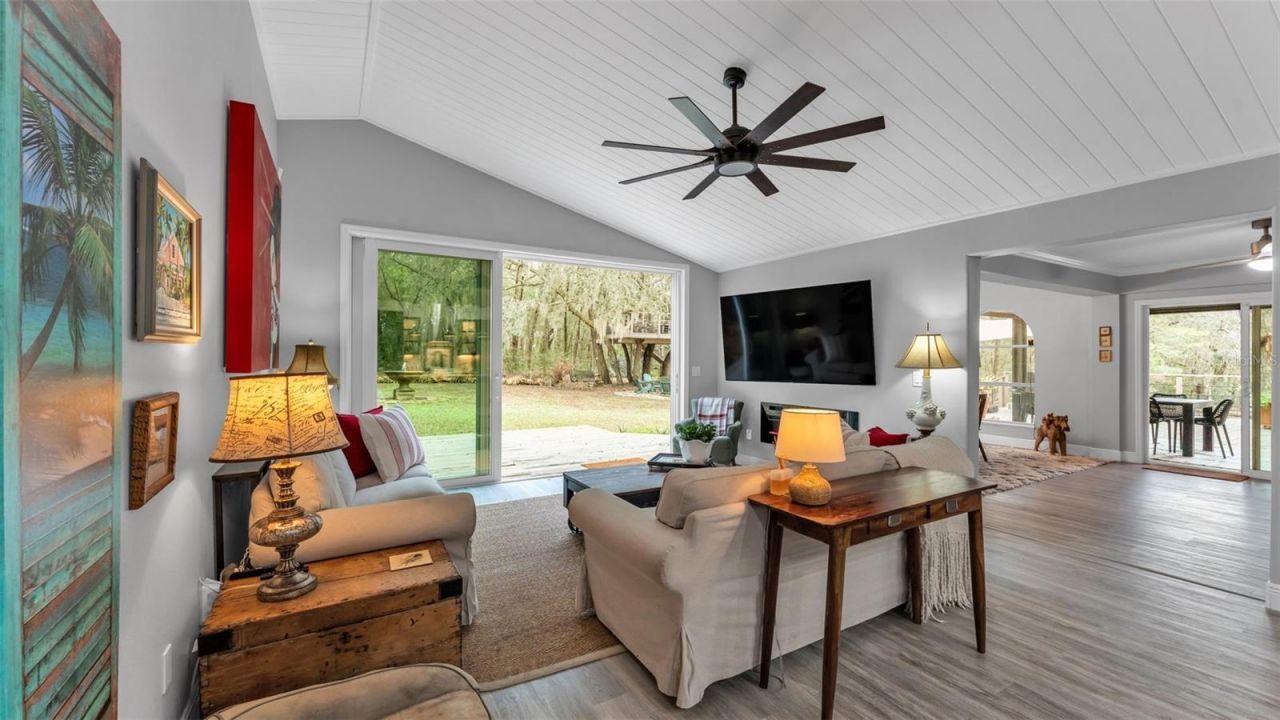 422 E Mccormick Road, Apopka, FL 32703 Photo