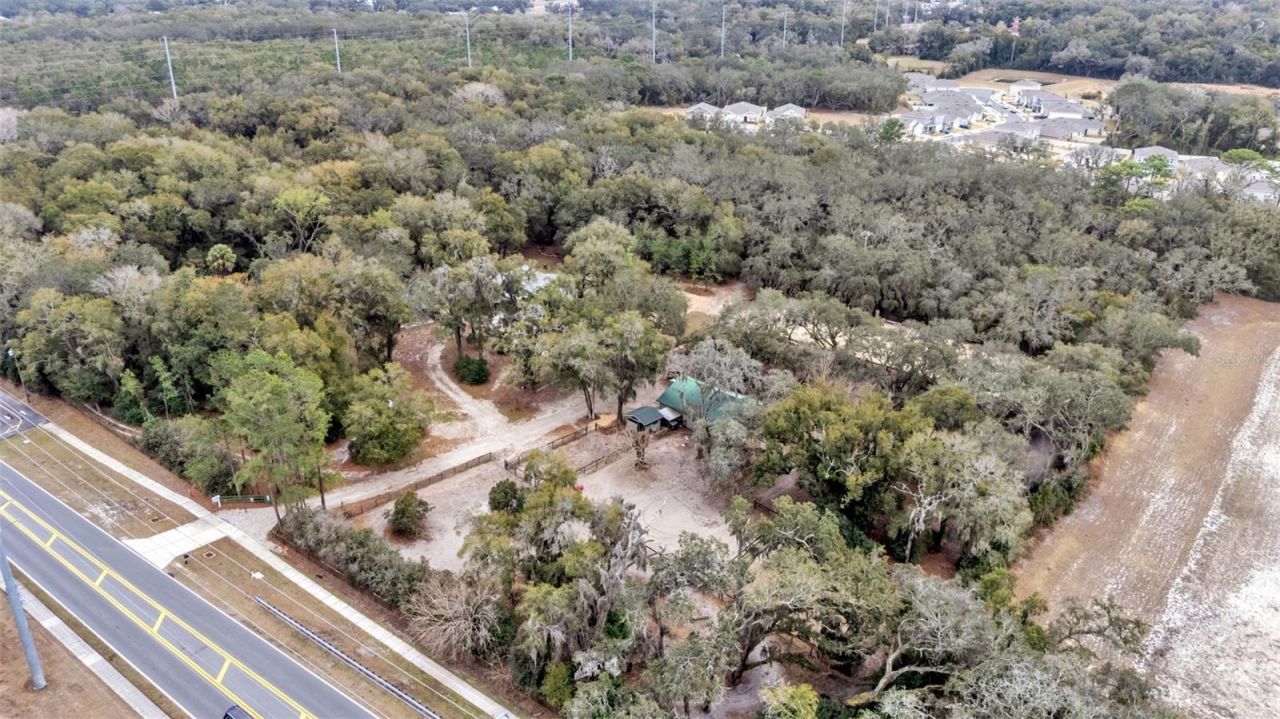 422 E Mccormick Road, Apopka, FL 32703 Photo