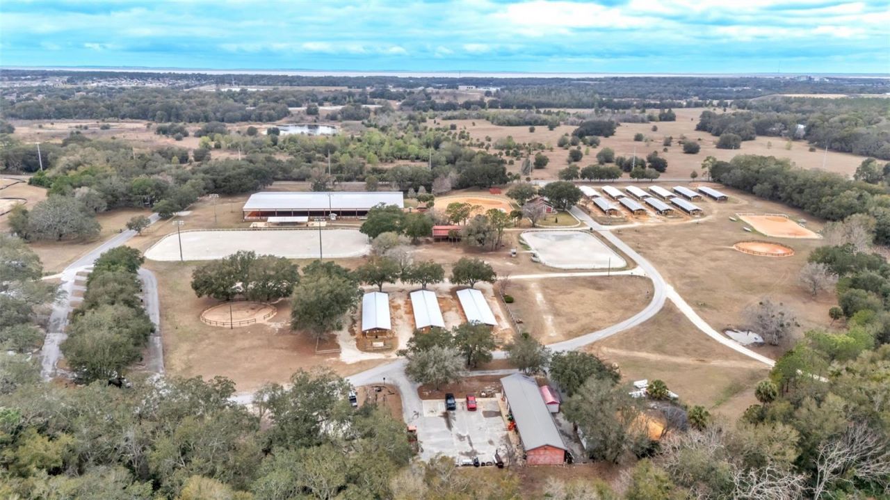 422 E Mccormick Road, Apopka, FL 32703 Photo