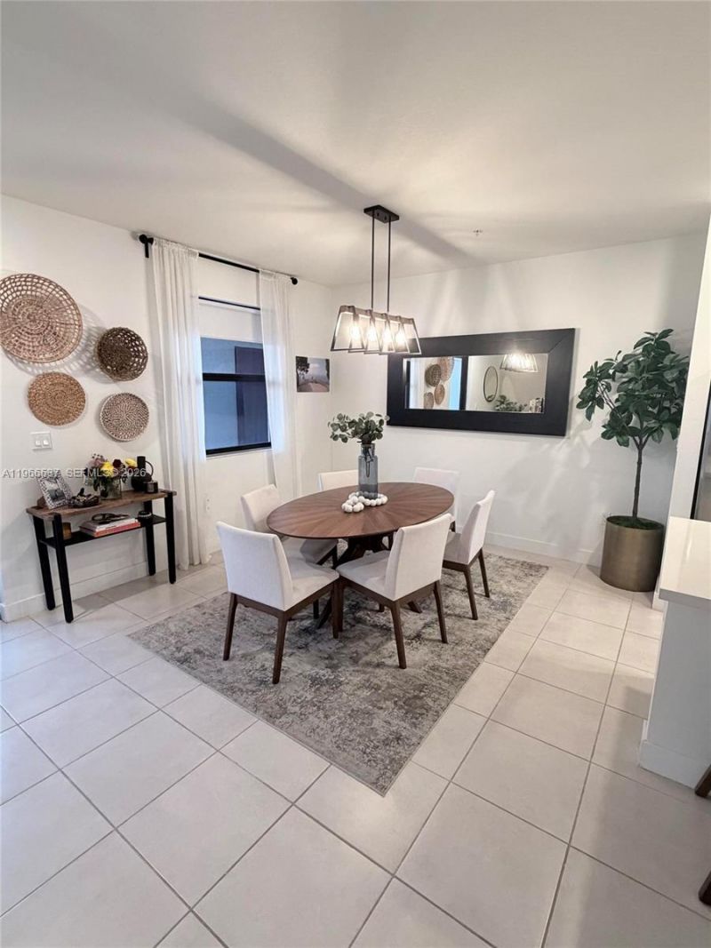 10407 NW 82nd St, Unit 5, Doral, FL 33178 Photo