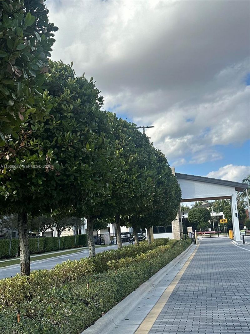 10407 NW 82nd St, Unit 5, Doral, FL 33178 Photo