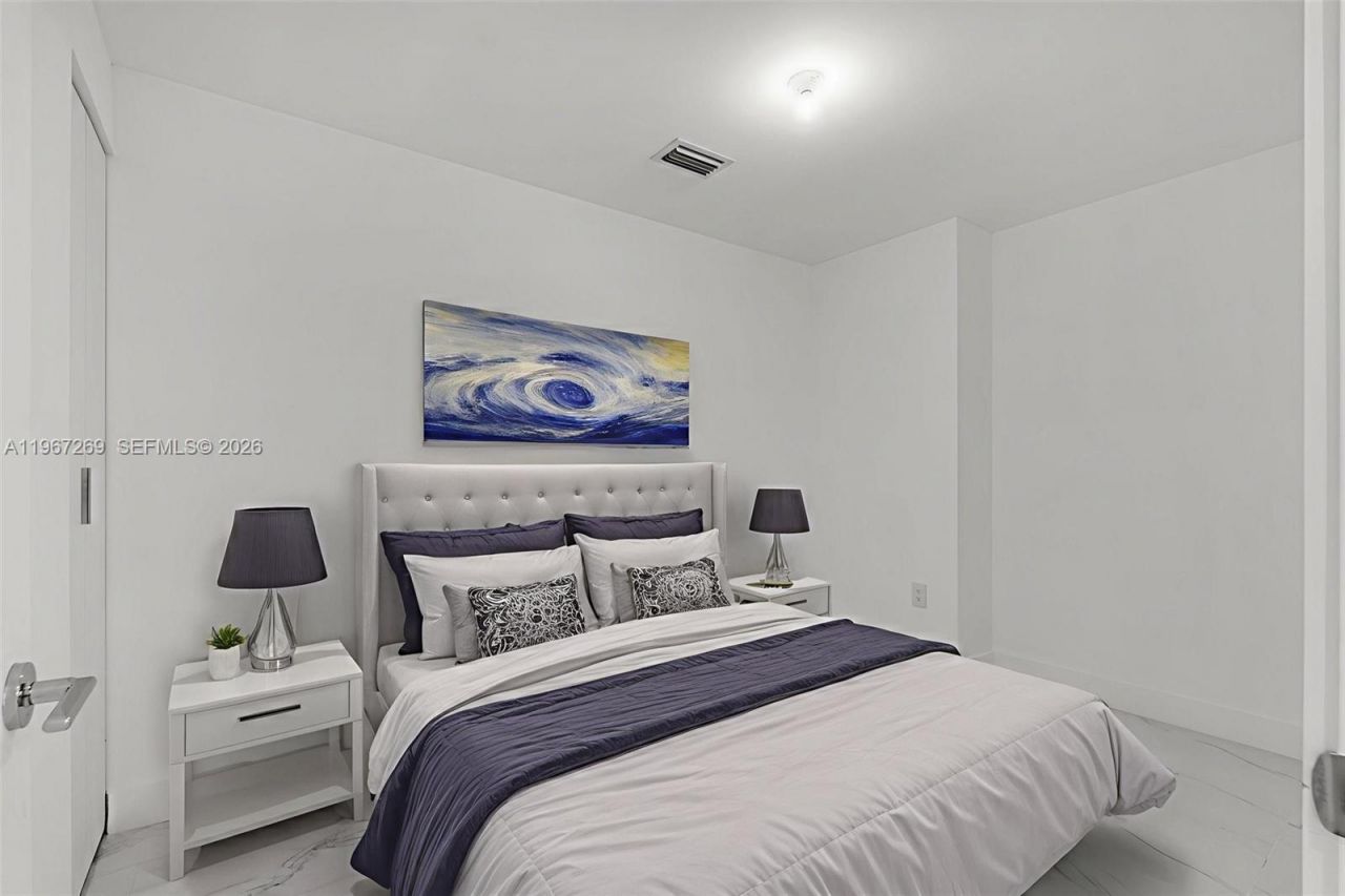 700 NE 24th St , Unit 1806, Miami, FL 33137 Photo