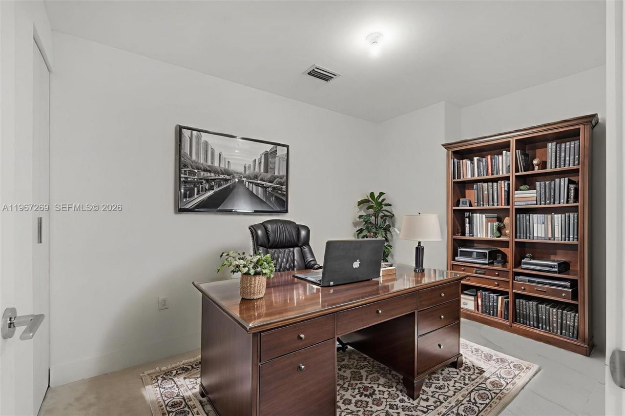 700 NE 24th St , Unit 1806, Miami, FL 33137 Photo