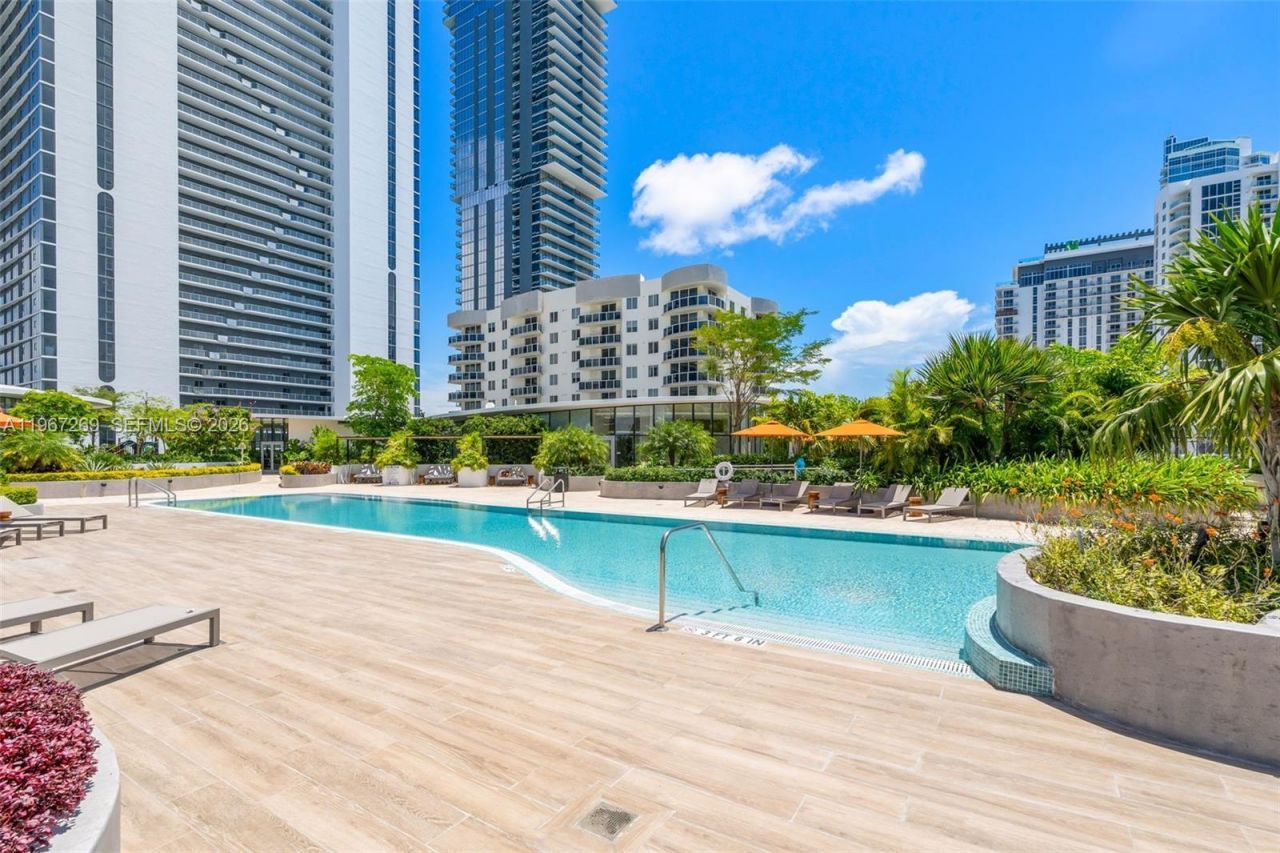 700 NE 24th St , Unit 1806, Miami, FL 33137 Photo