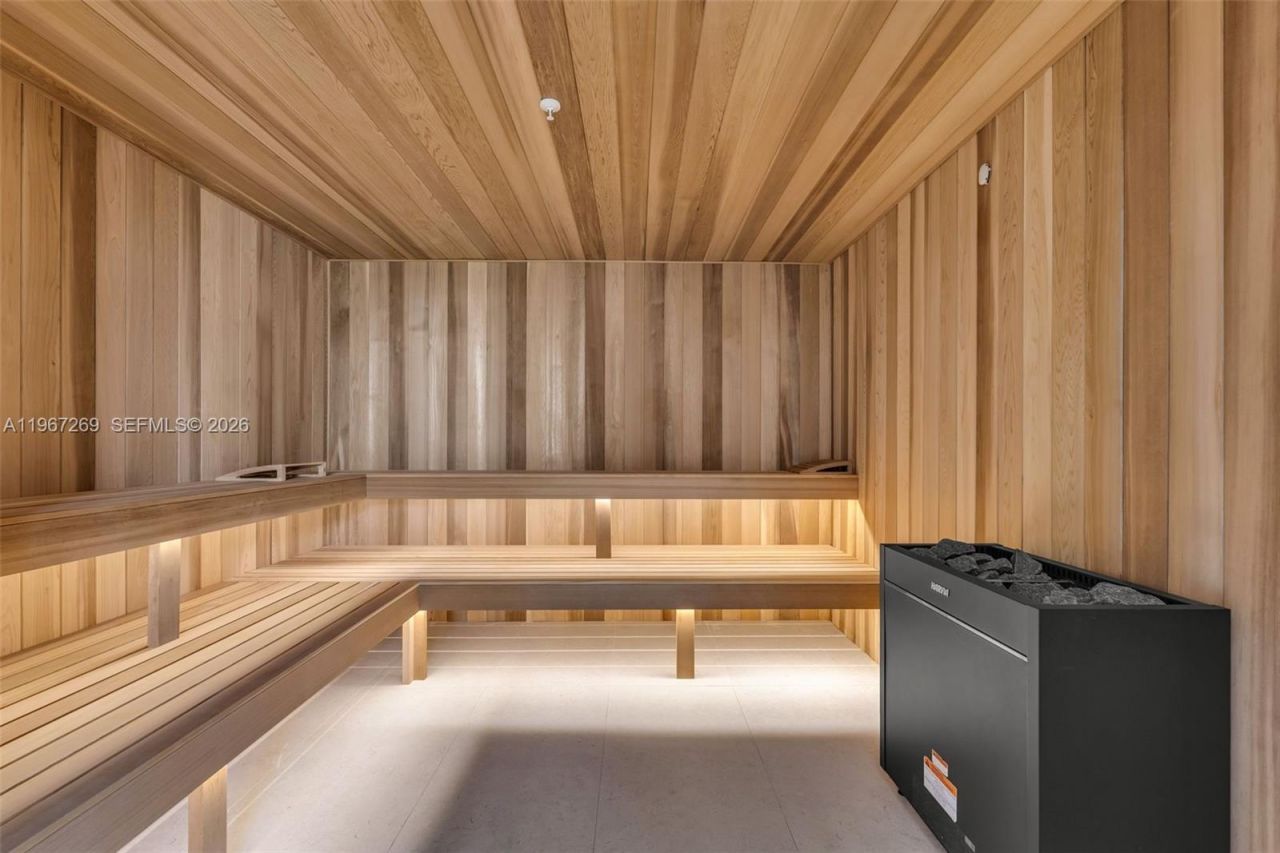 700 NE 24th St, Unit 1806, Miami, FL 33137 Photo