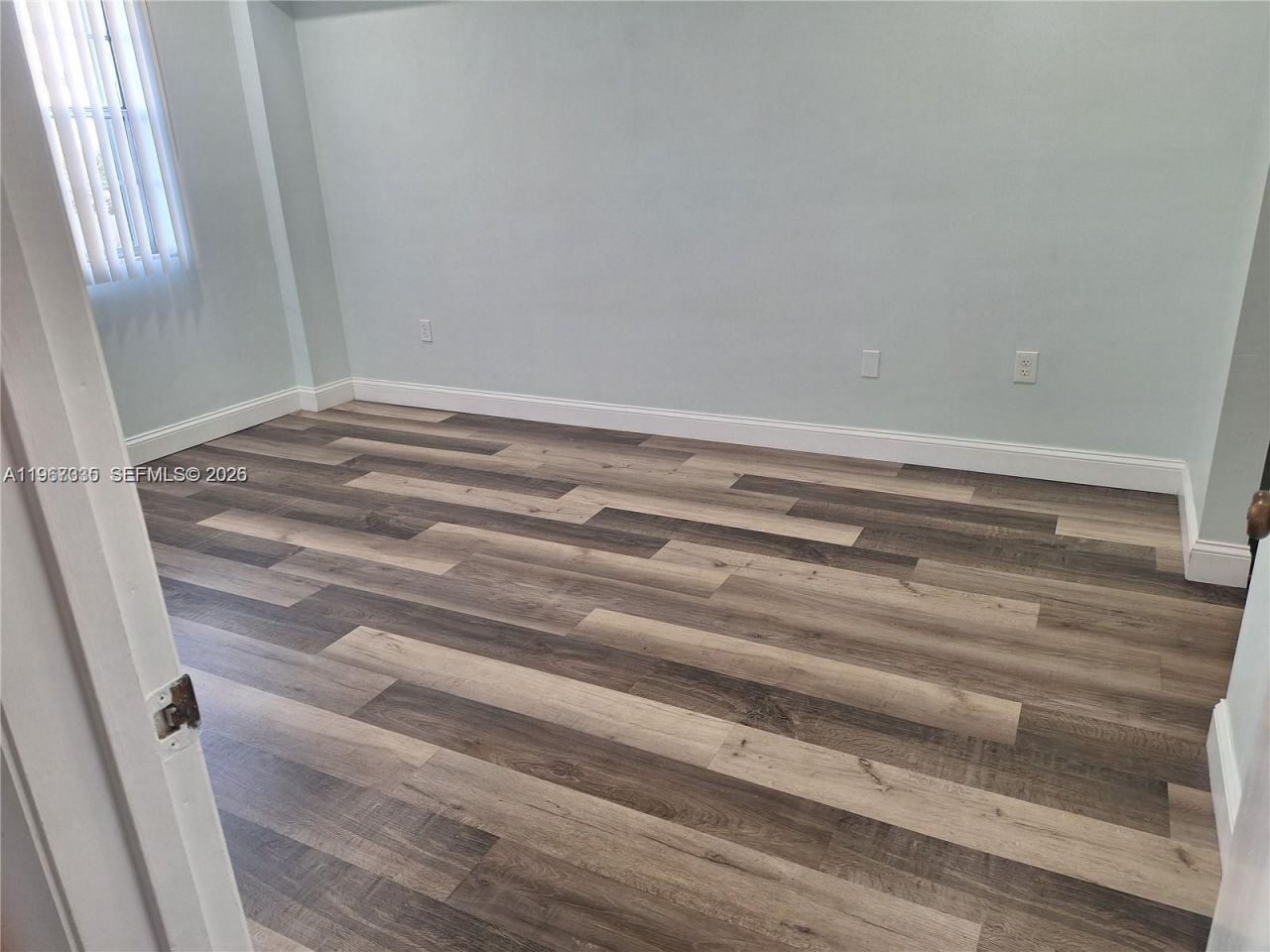 201 180th Dr , Unit 205, Sunny Isles Beach, FL 33160 Photo