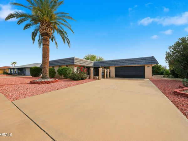 10921 W CAMPANA Drive, Sun City, AZ 85351