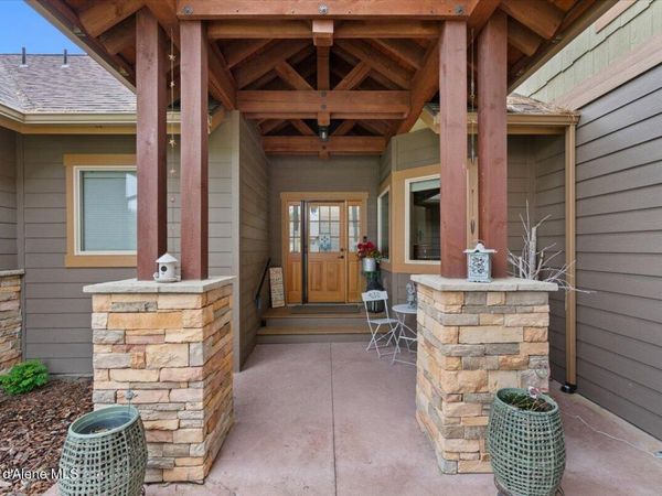 50 Bellflower CT, Blanchard, ID 83804