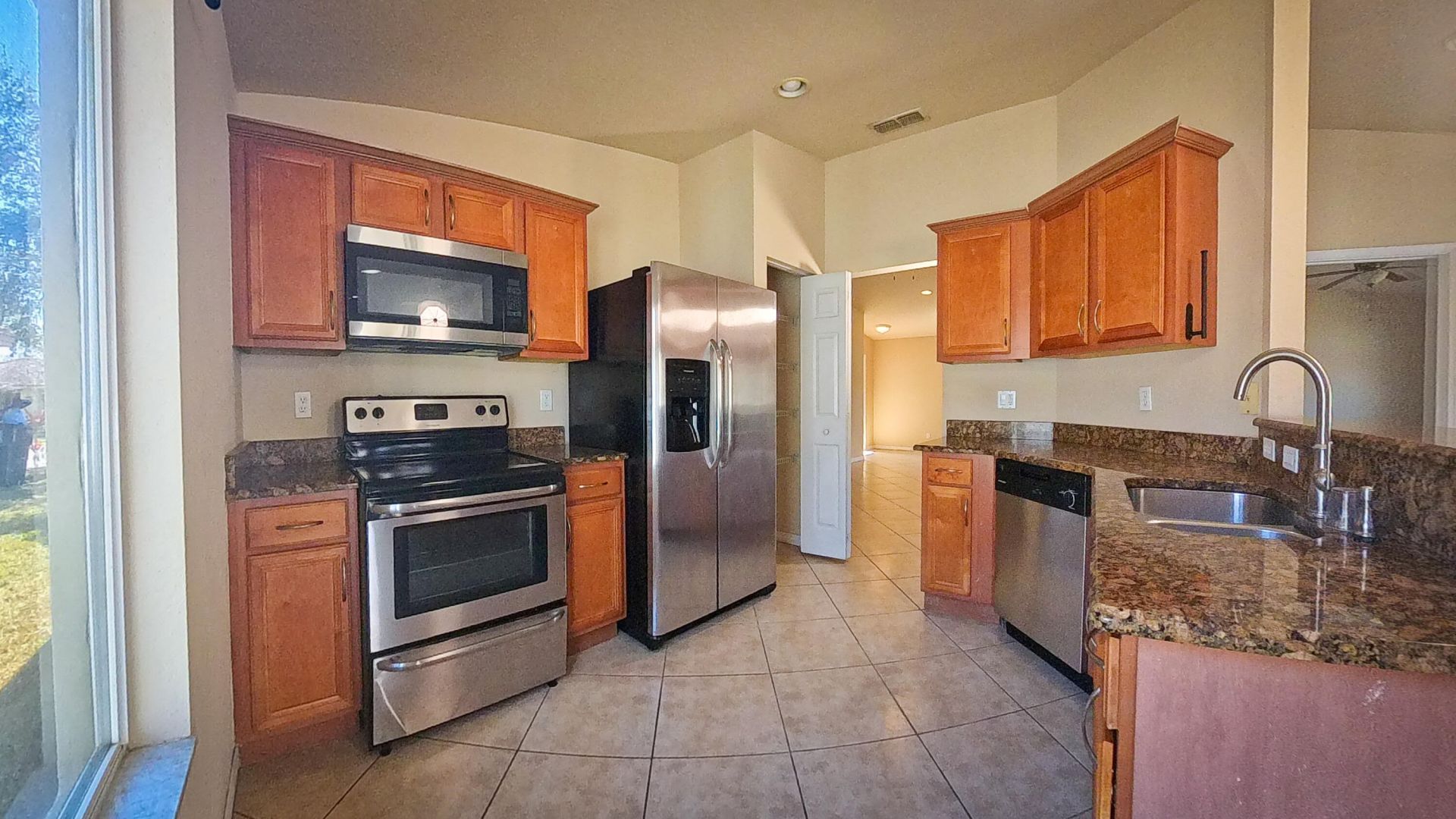 2142 SW Newport Isles Boulevard, Port Saint Lucie, FL 34953 Photo