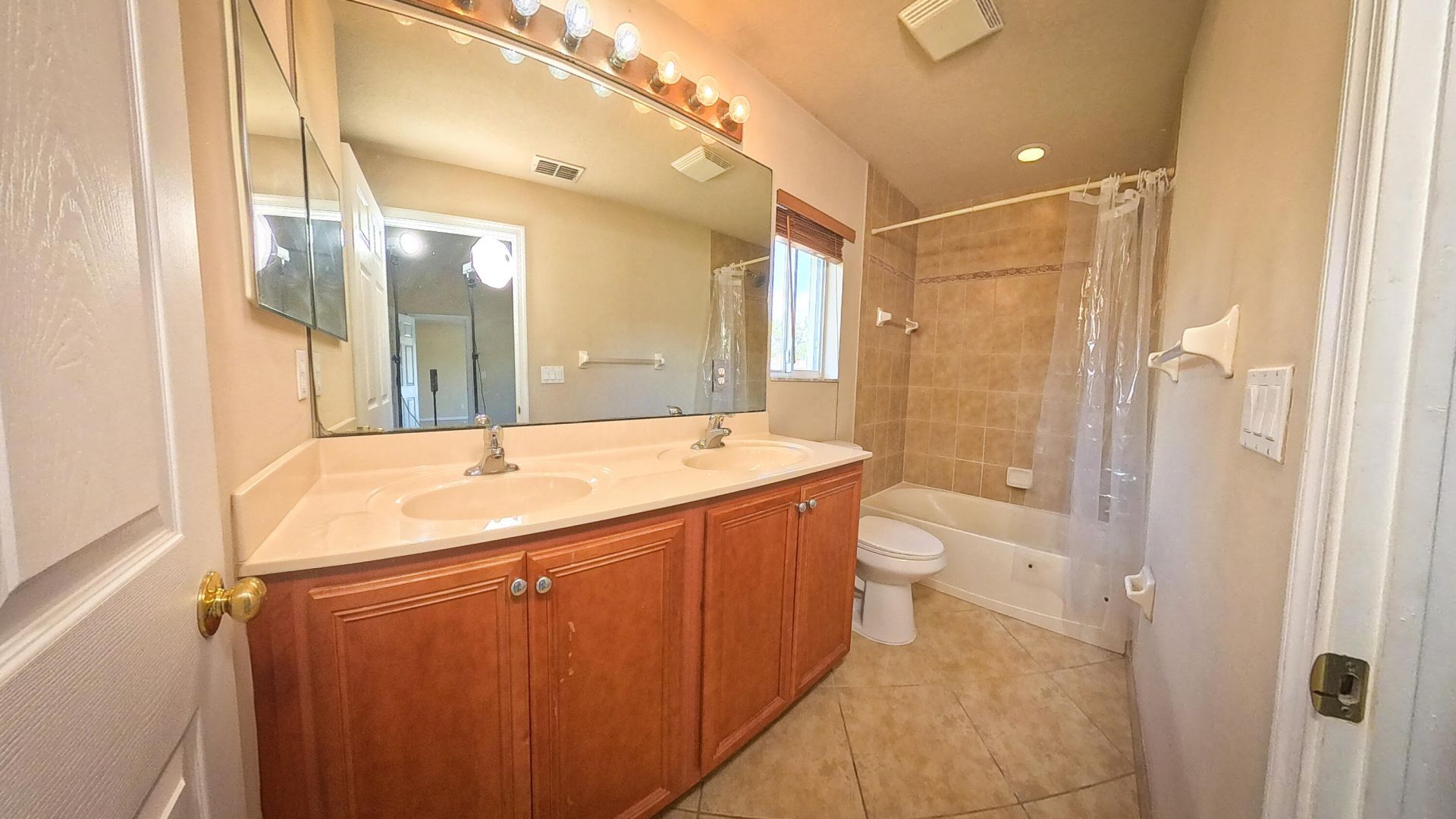 2142 SW Newport Isles Boulevard, Port Saint Lucie, FL 34953 Photo