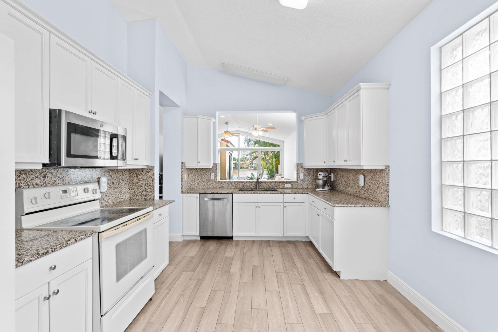 9790 Scribner Lane, Wellington, FL 33414 Photo