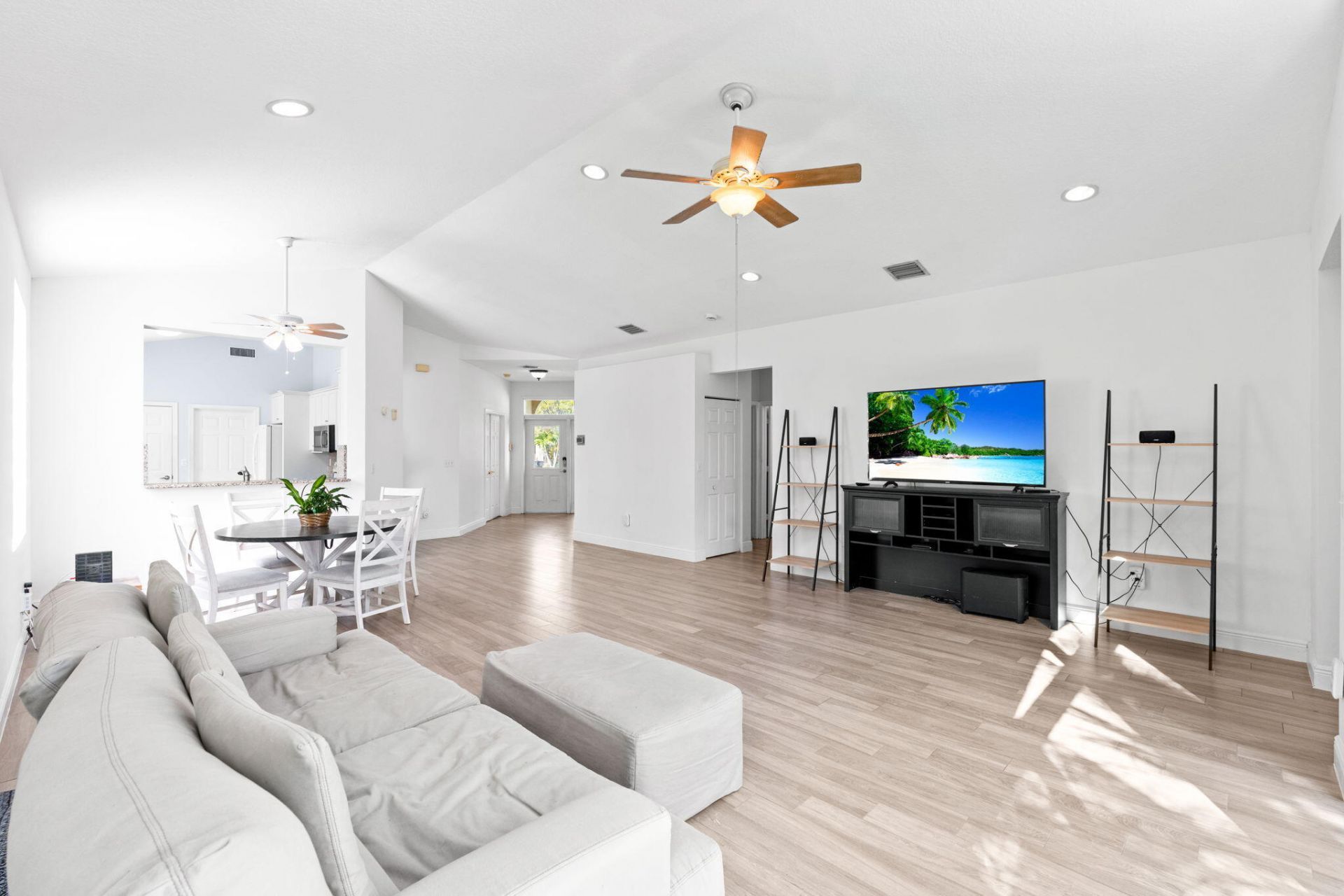 9790 Scribner Lane, Wellington, FL 33414 Photo