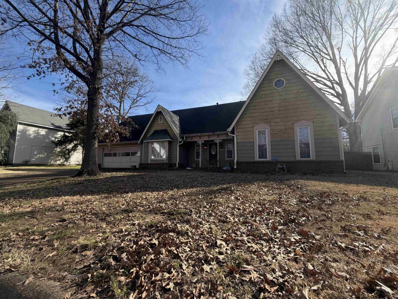 5795 S Lake Oaks Dr, Bartlett, TN 38134 Main Photo