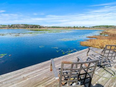 118 HOOKS LAKE Road, Melrose, FL 32666