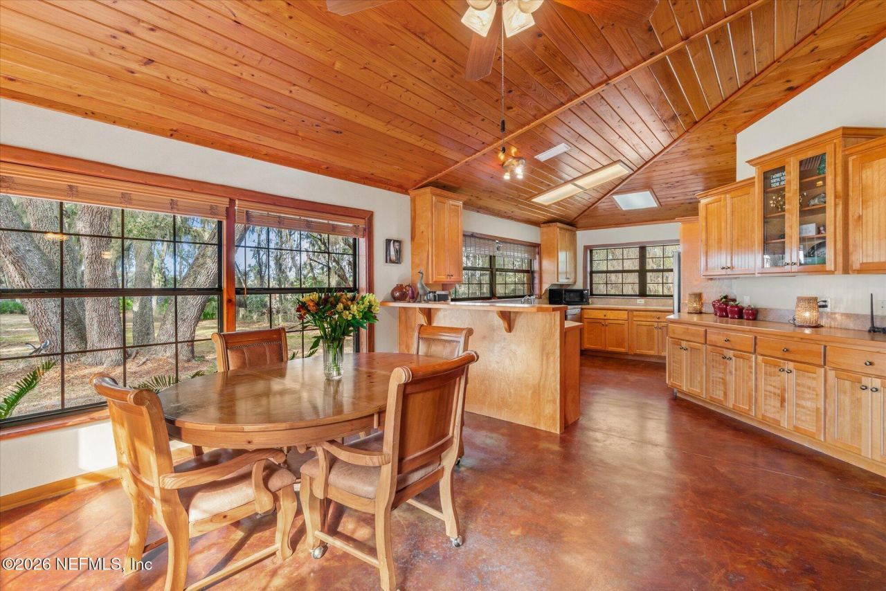 118 Hooks Lake Road, Melrose, FL 32666 Photo