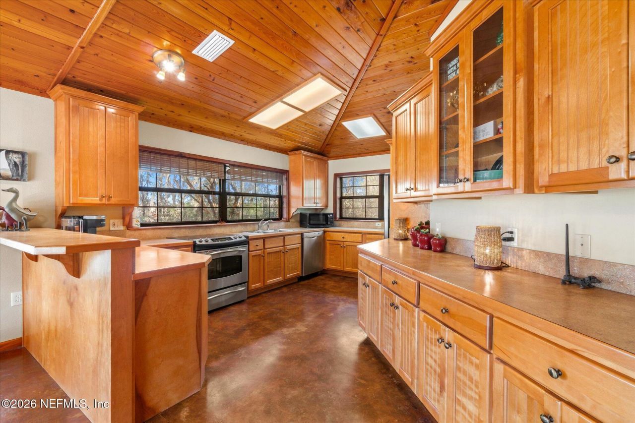 118 Hooks Lake Road, Melrose, FL 32666 Photo