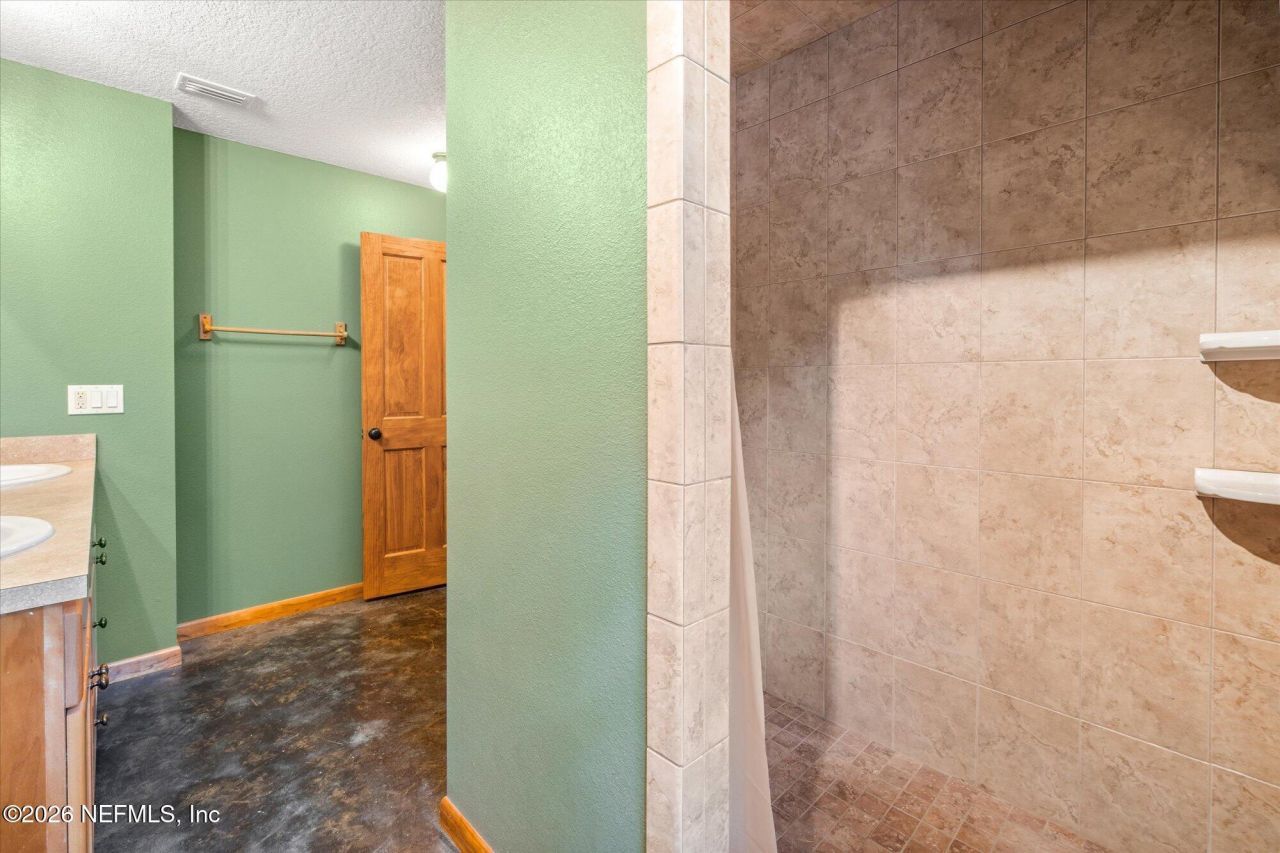 118 Hooks Lake Road, Melrose, FL 32666 Photo