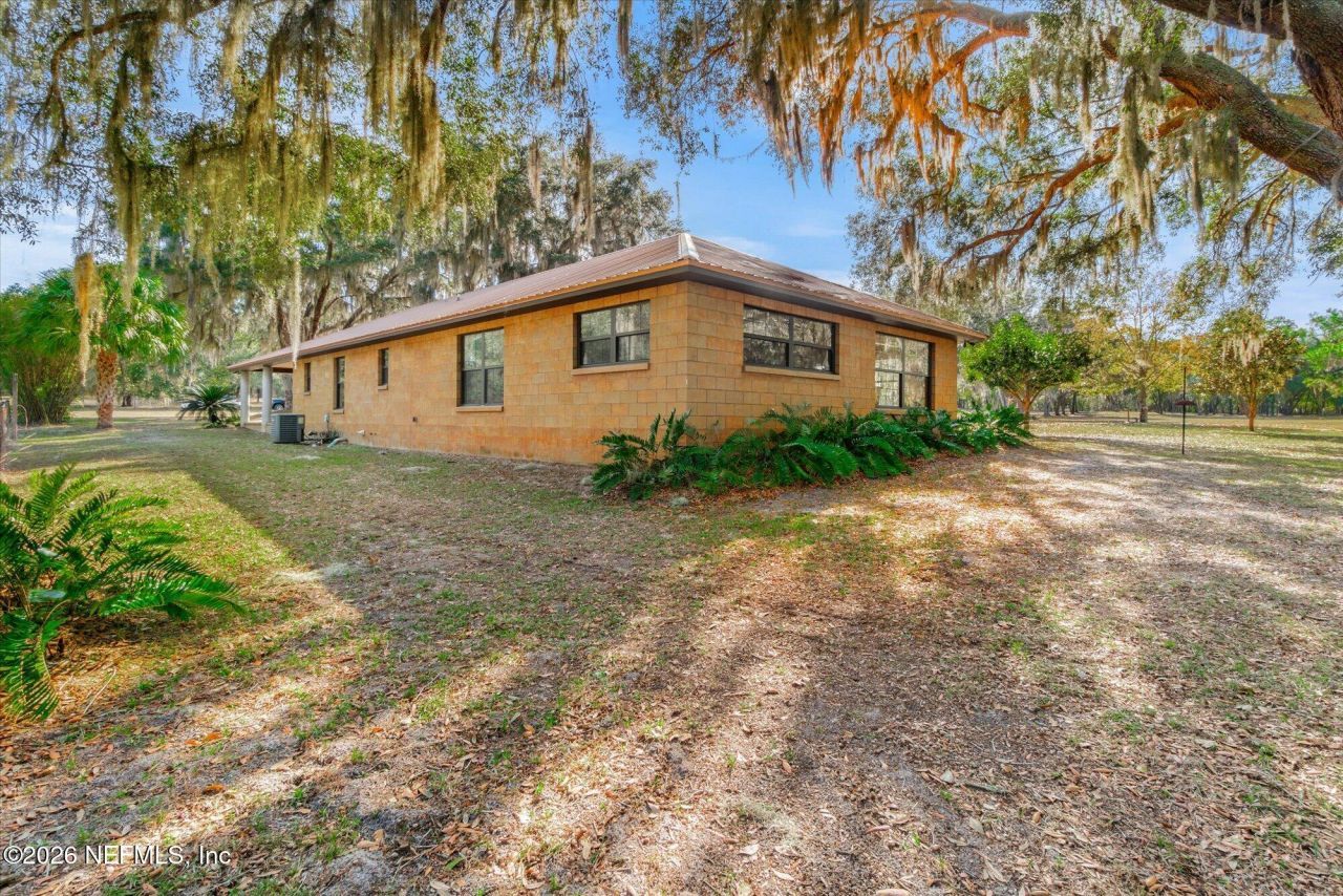 118 Hooks Lake Road, Melrose, FL 32666 Photo