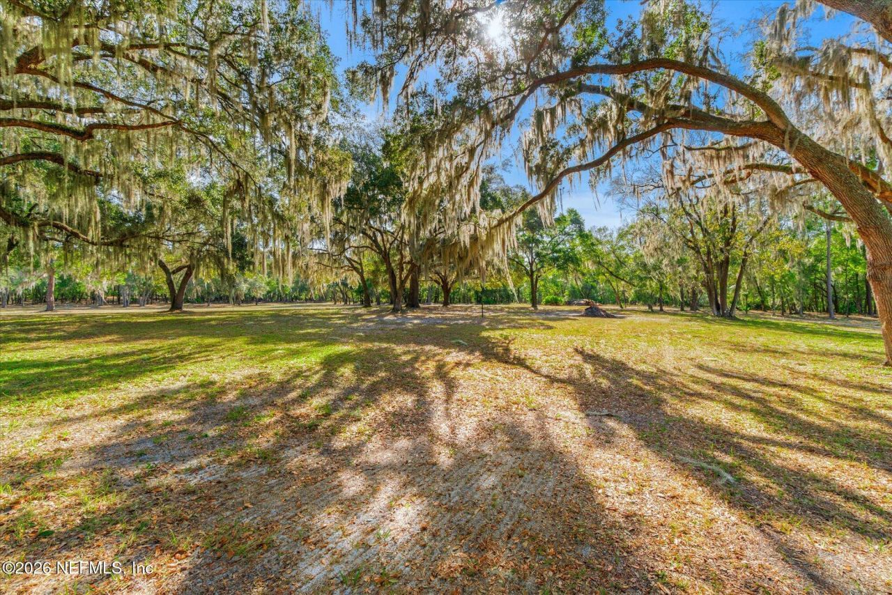 118 Hooks Lake Road, Melrose, FL 32666 Photo