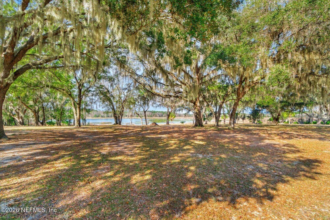118 Hooks Lake Road, Melrose, FL 32666 Photo