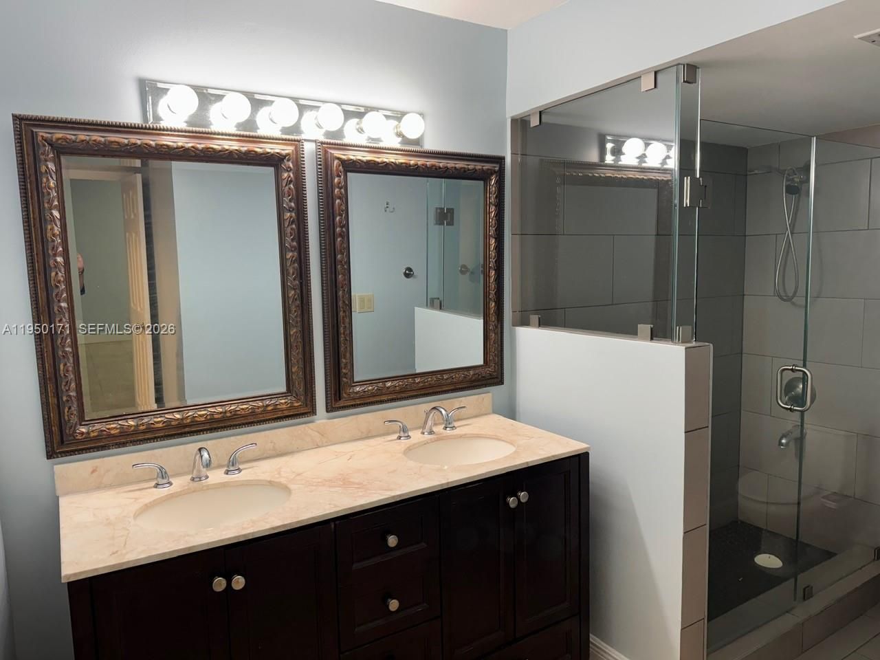 16541 Blatt Blvd , Unit 203, Weston, FL 33326 Photo