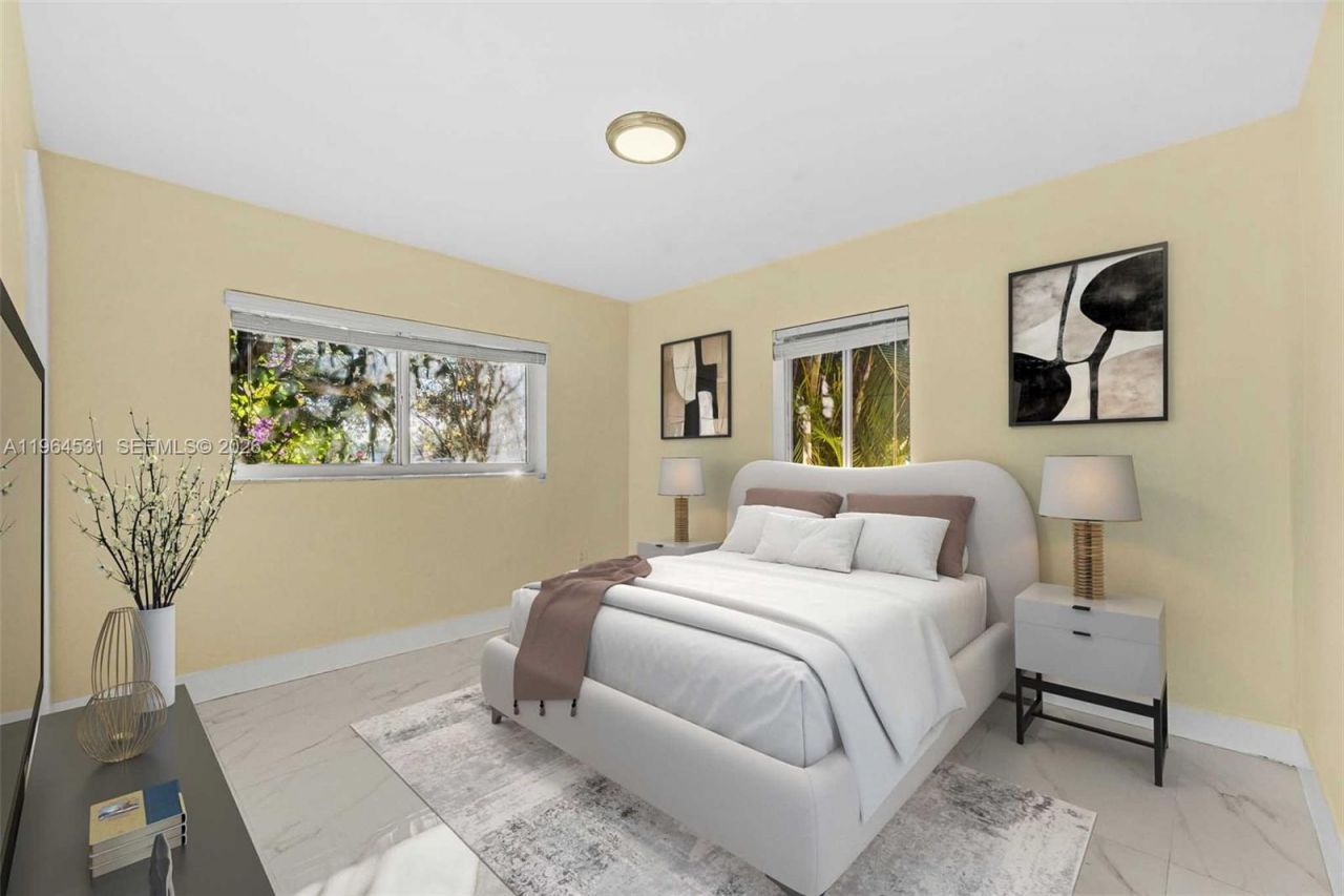 6851 SW 48th Ter , Miami, FL 33155 Photo