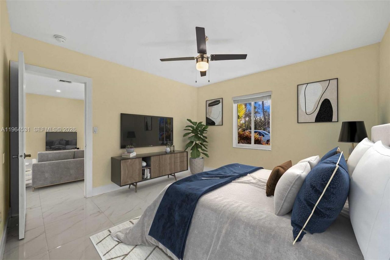 6851 SW 48th Ter , Miami, FL 33155 Photo