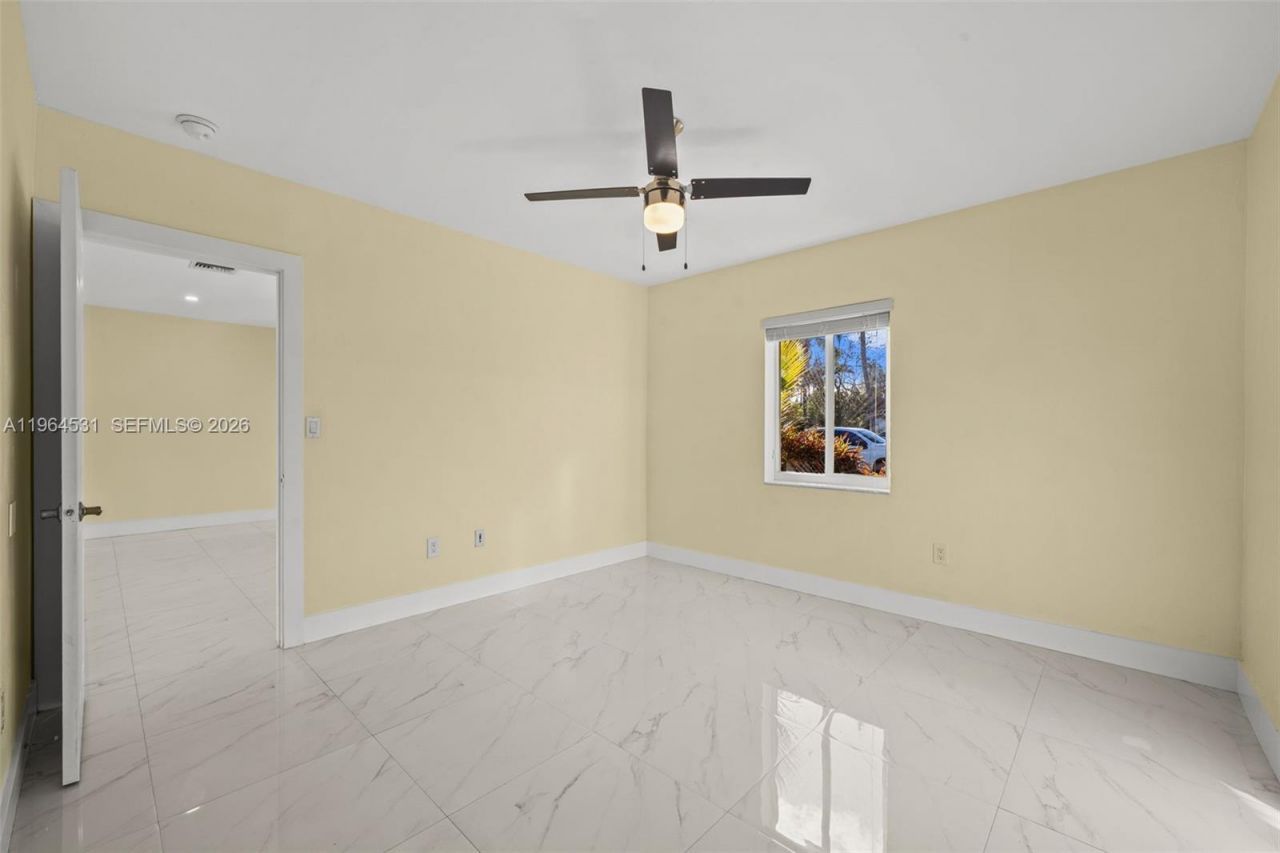 6851 SW 48th Ter , Miami, FL 33155 Photo