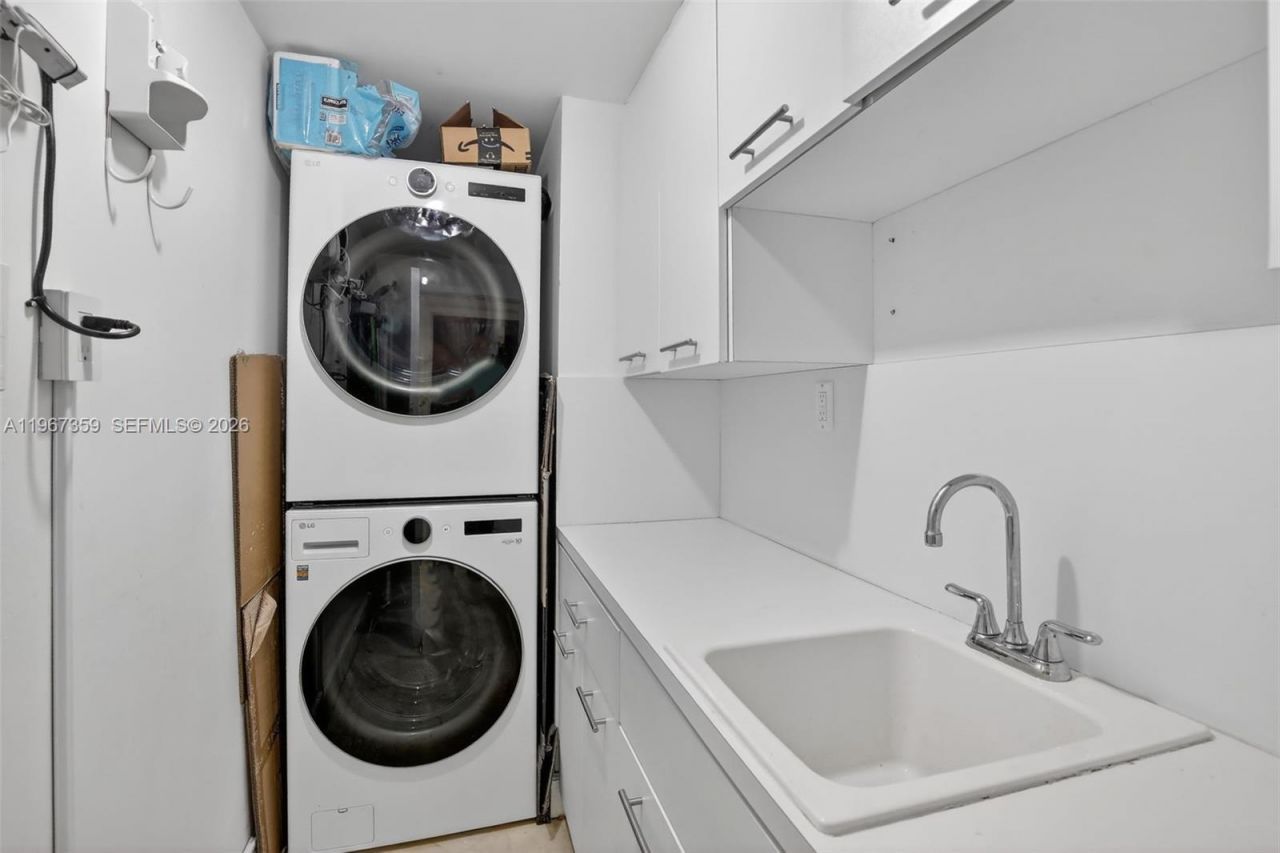 19400 Turnberry Way, Unit 1012, Aventura, FL 33180 Photo