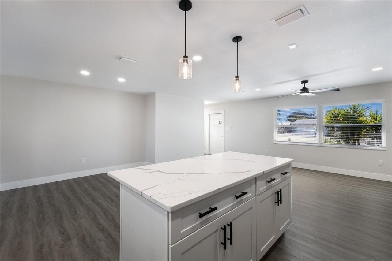 10316 Kingfisher Road W, Bradenton, FL 34209 Photo