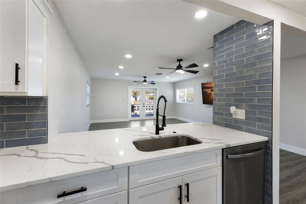 10316 Kingfisher Road W, Bradenton, FL 34209 Photo