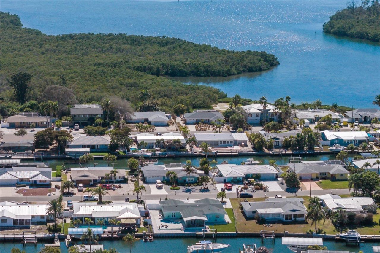 10316 Kingfisher Road W, Bradenton, FL 34209 Photo