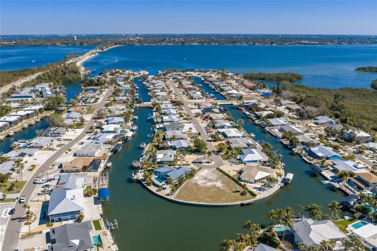 10316 Kingfisher Road W, Bradenton, FL 34209 Photo