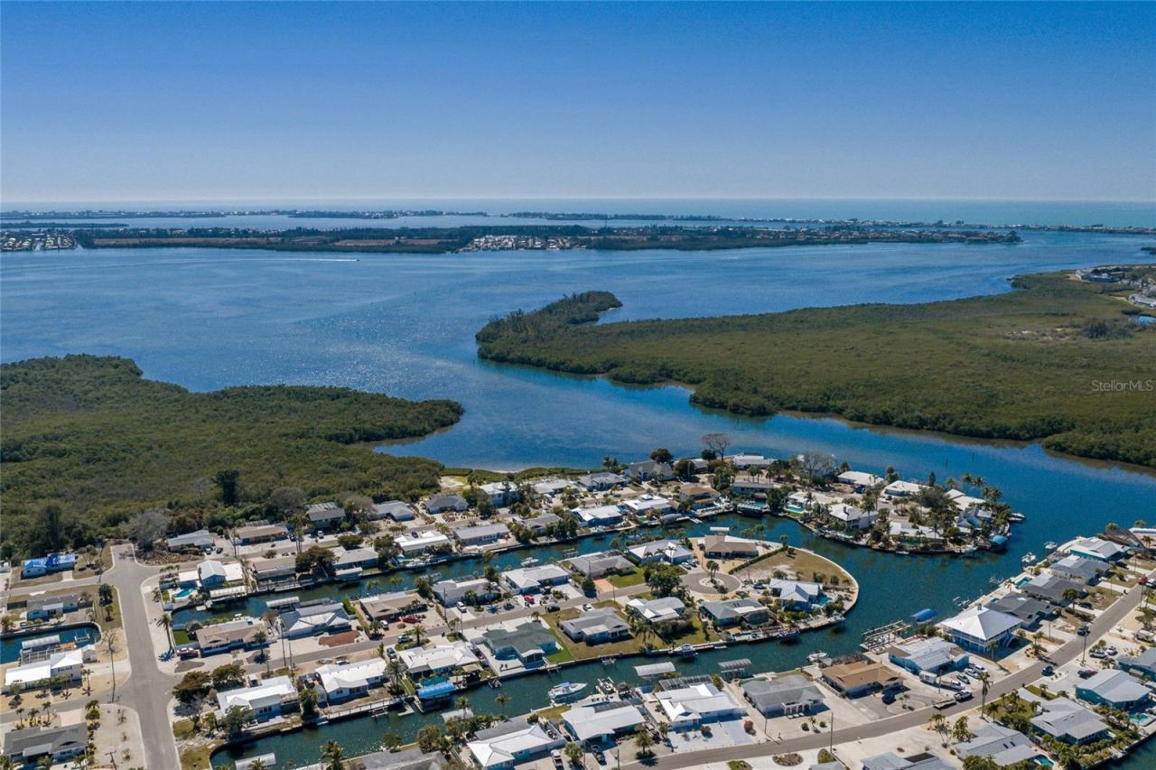 10316 Kingfisher Road W, Bradenton, FL 34209 Photo