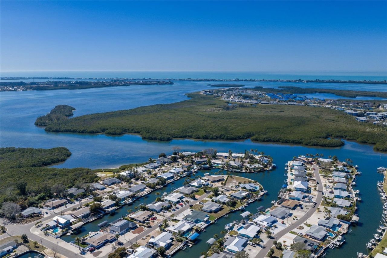 10316 Kingfisher Road W, Bradenton, FL 34209 Photo