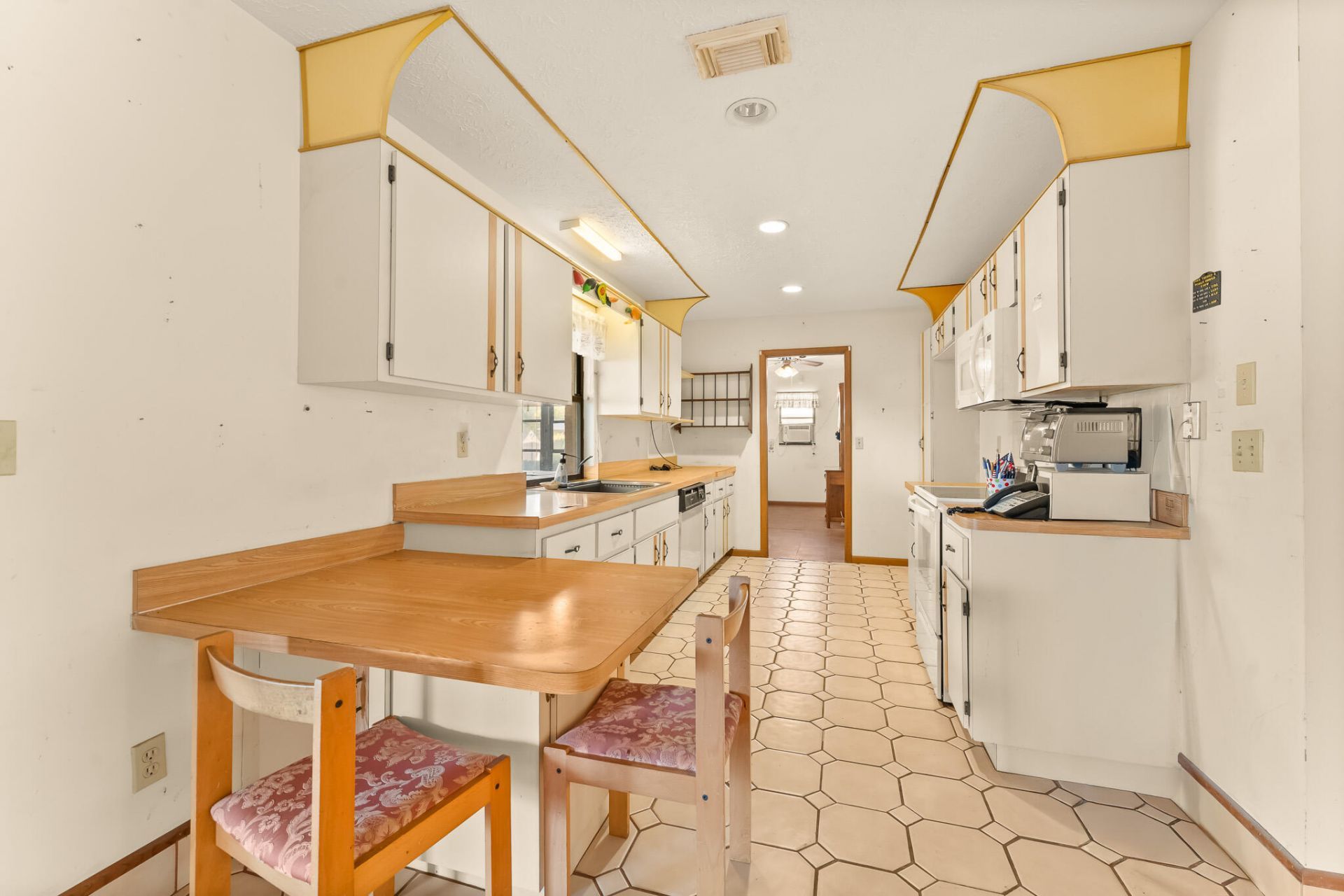 1962 SW Libra Lane, Port Saint Lucie, FL 34984 Photo