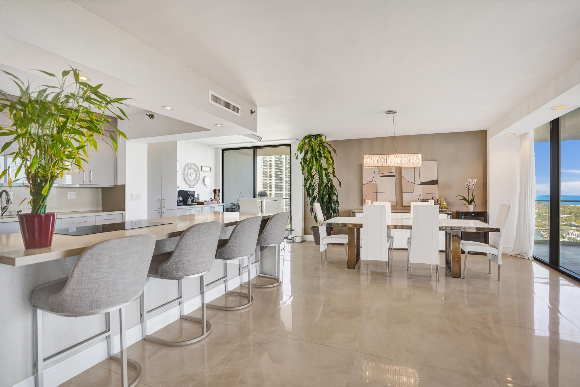 19707 Turnberry Way, Unit 18j, Aventura, FL 33180 Photo