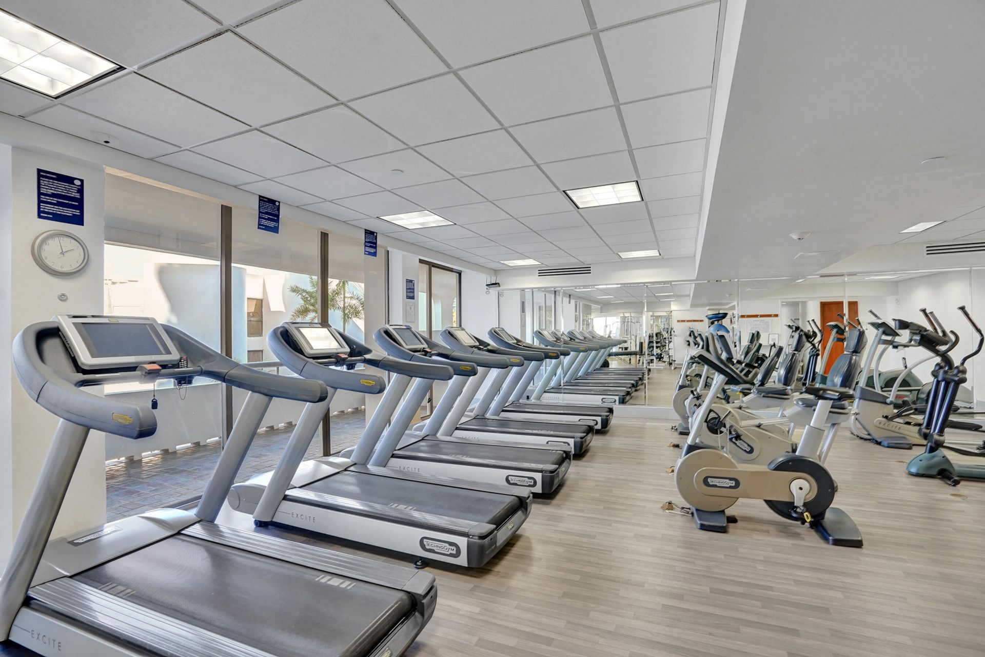 19707 Turnberry Way, Unit 18j, Aventura, FL 33180 Photo