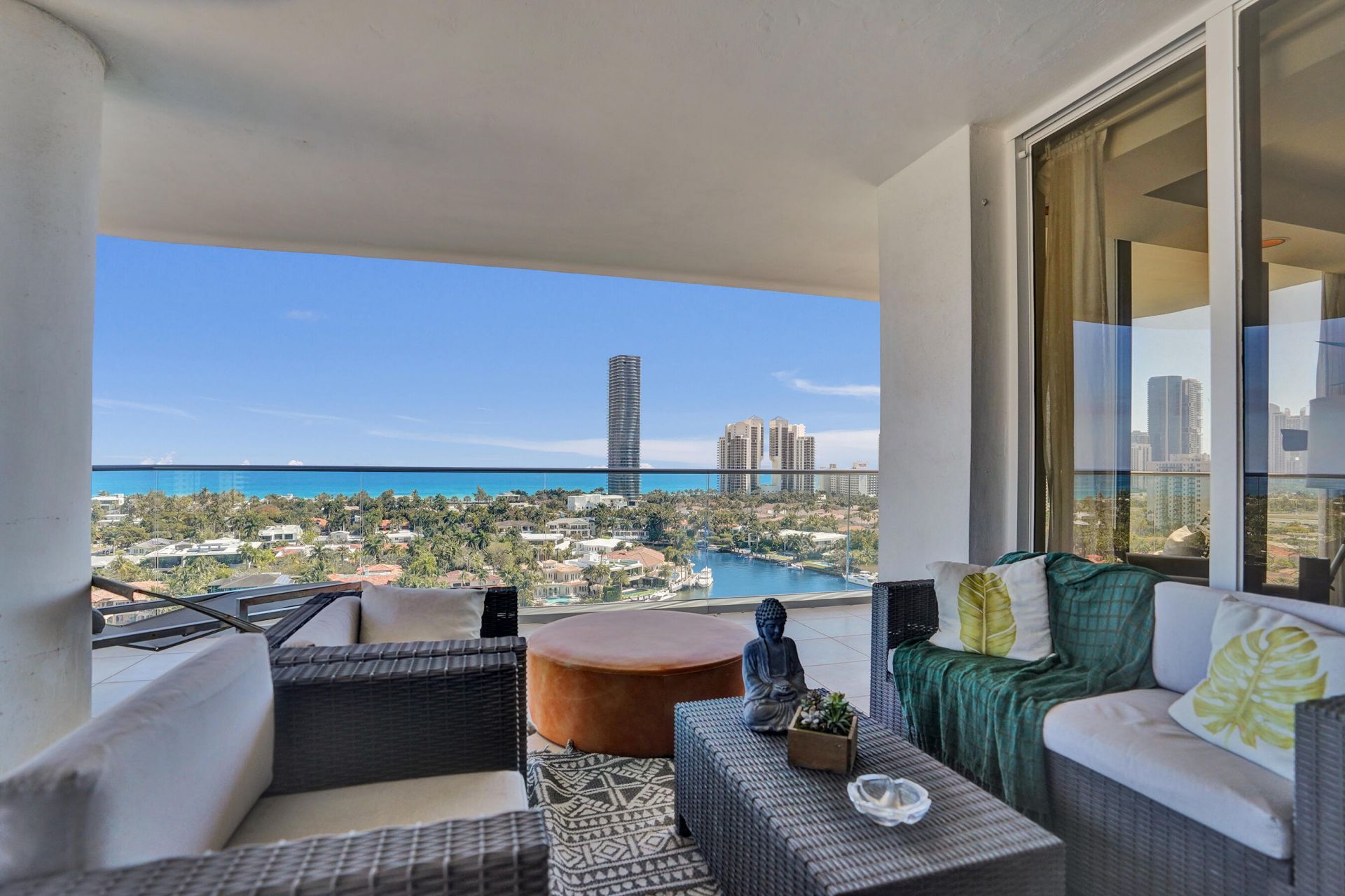 19707 Turnberry Way, Unit 18j, Aventura, FL 33180 Photo