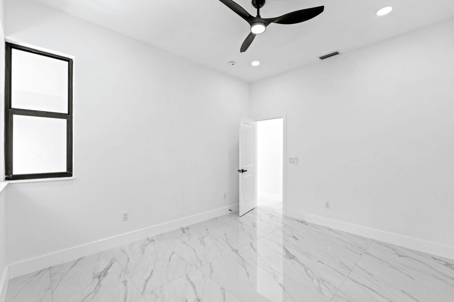 6567 Via Benita, Boca Raton, FL 33433 Photo