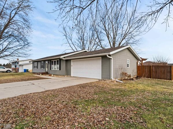 506 N Kelly Street, Shell Rock, IA 50670