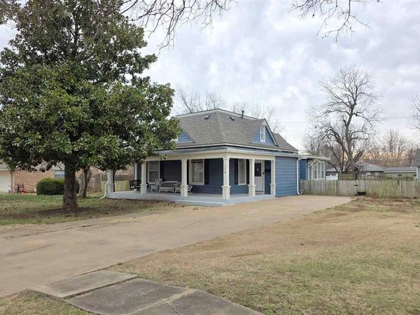 734 Ivanhoe, Perry, OK 00000