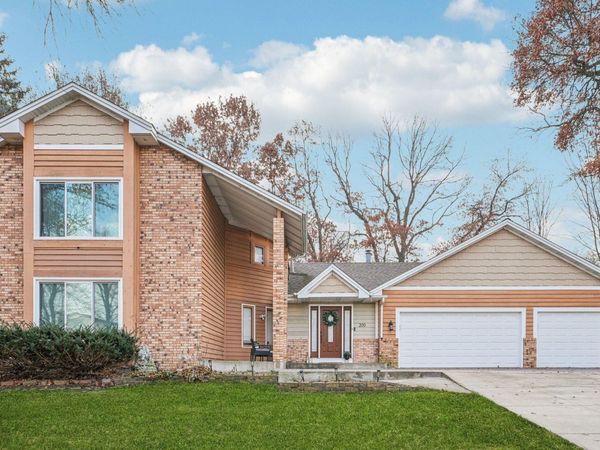 200 121st Avenue NW, Coon Rapids, MN 55448