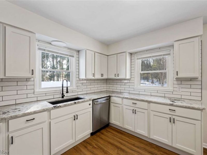 99 N Munroe Road, Tallmadge, OH 44278 Photo 11