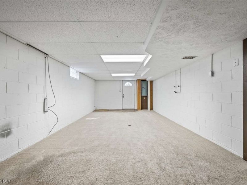 99 N Munroe Road, Tallmadge, OH 44278 Photo 21